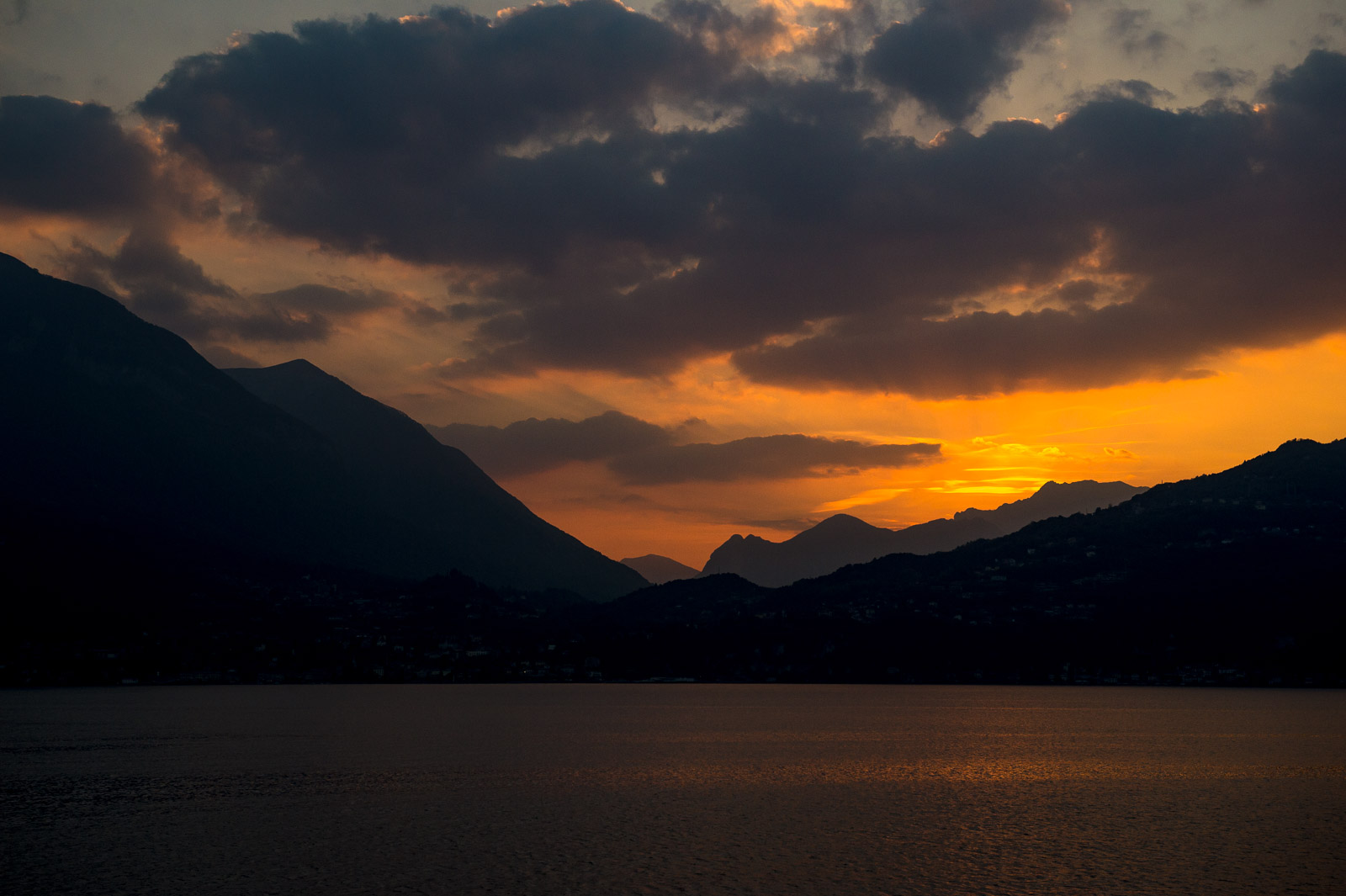 LECCO LAND OF COLORS - - ITINERARI SUL  LAGO